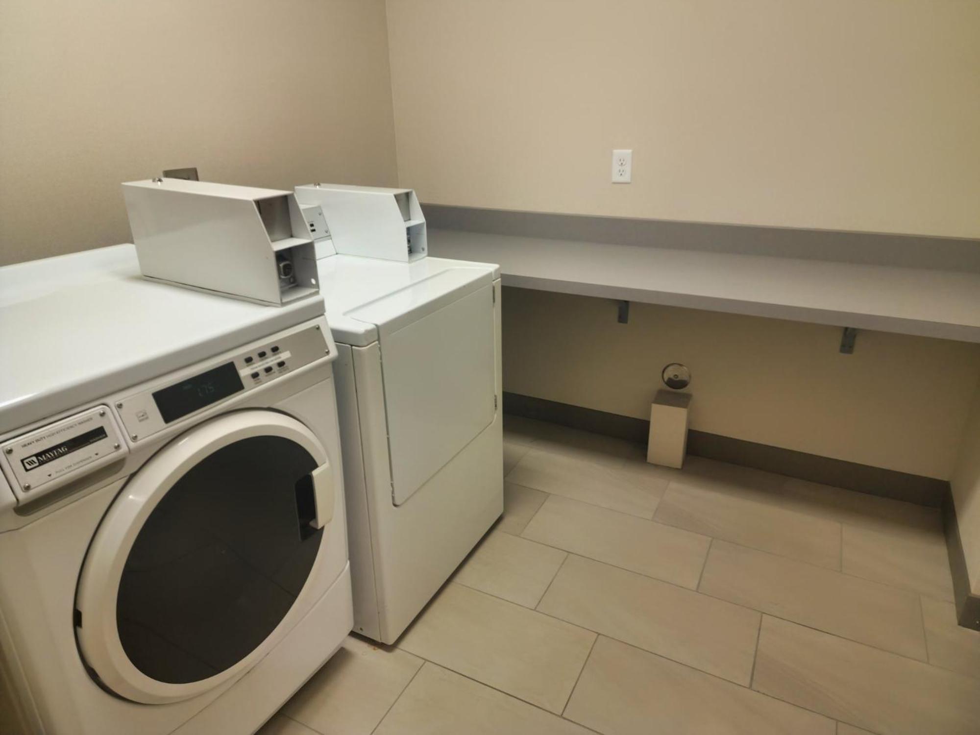Holiday Inn Express Hotel & Suites Idaho Falls By Ihg Zewnętrze zdjęcie