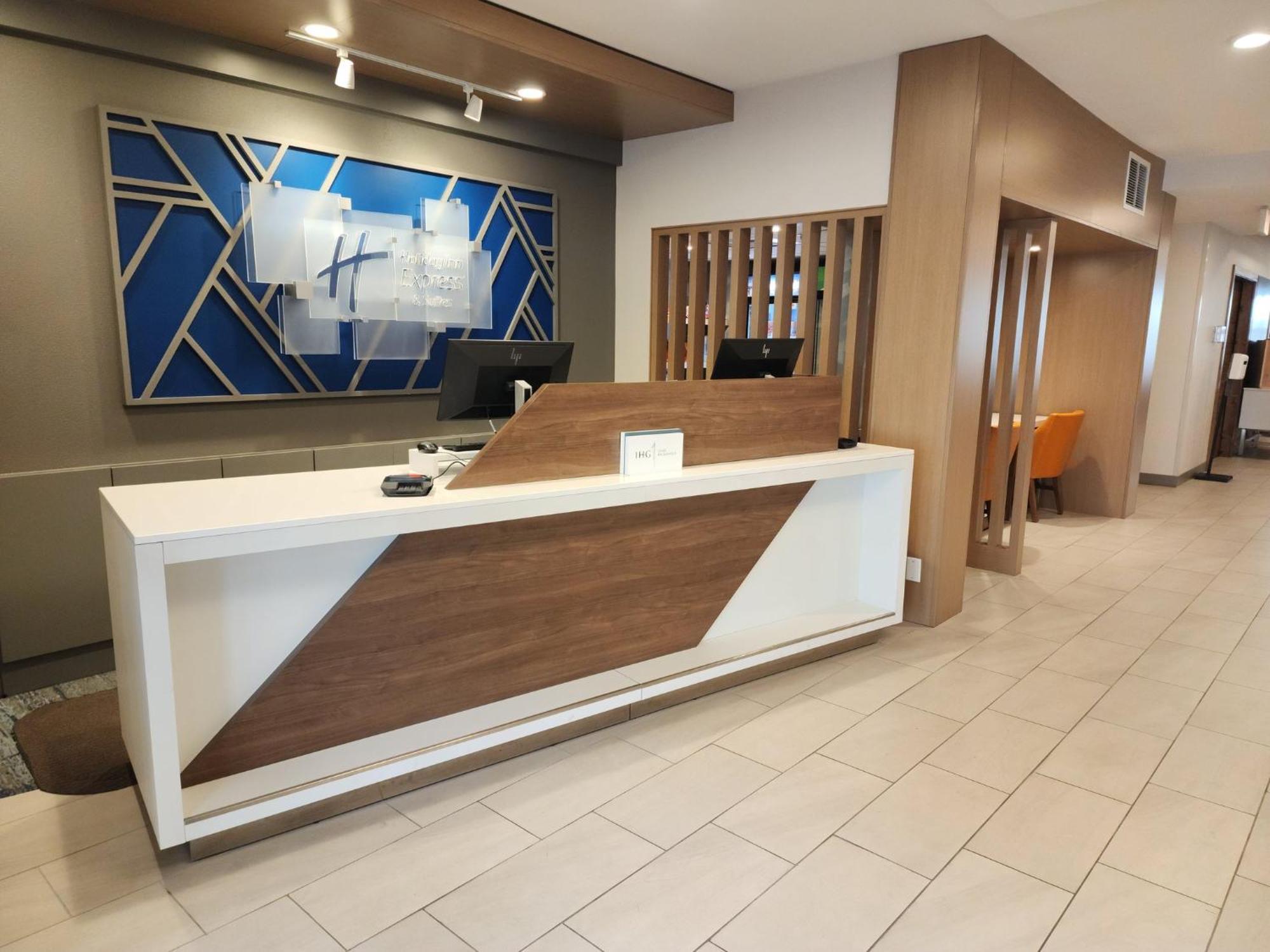 Holiday Inn Express Hotel & Suites Idaho Falls By Ihg Zewnętrze zdjęcie