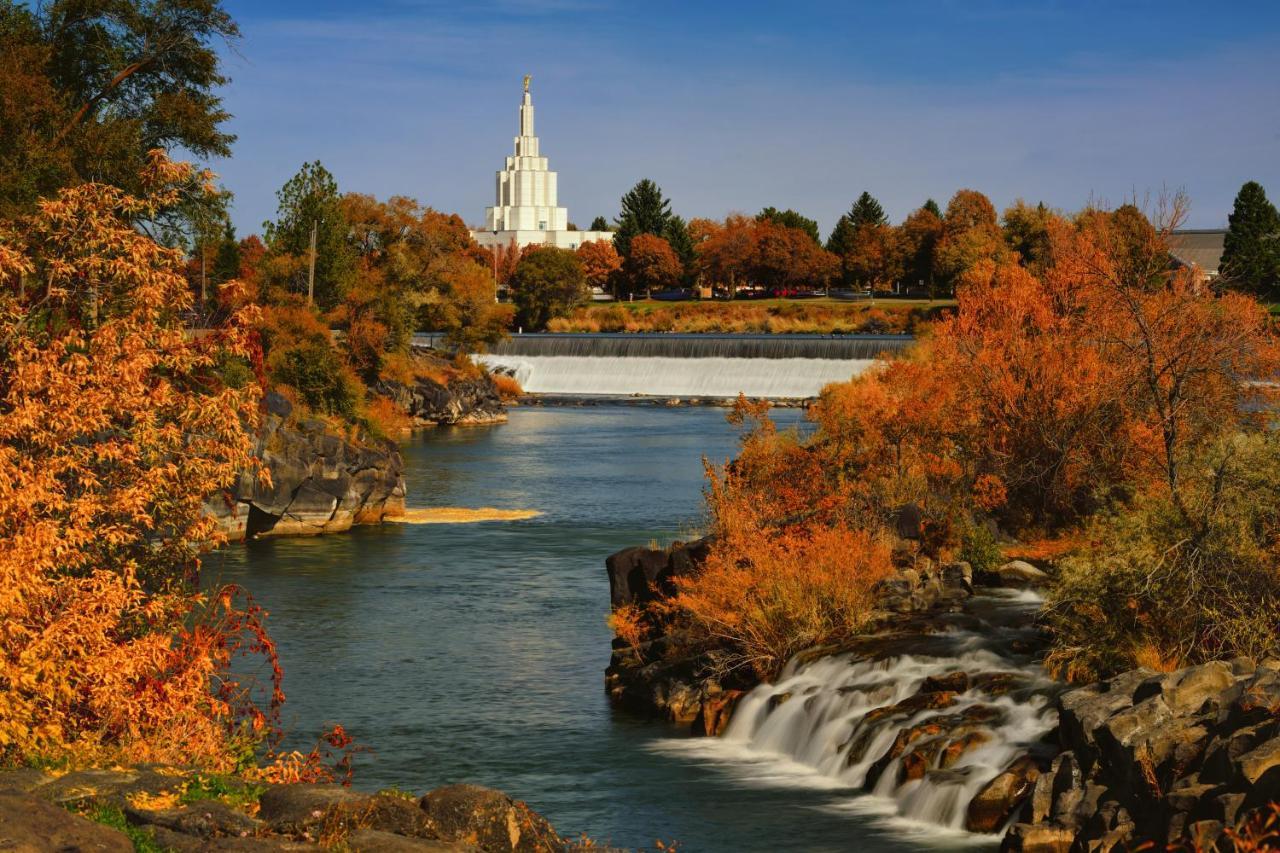 Holiday Inn Express Hotel & Suites Idaho Falls By Ihg Zewnętrze zdjęcie